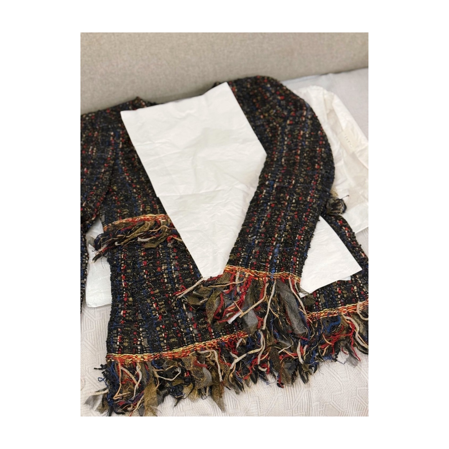 Chanel Métiers d'Art Paris Cosmopolite Jacket — view 9