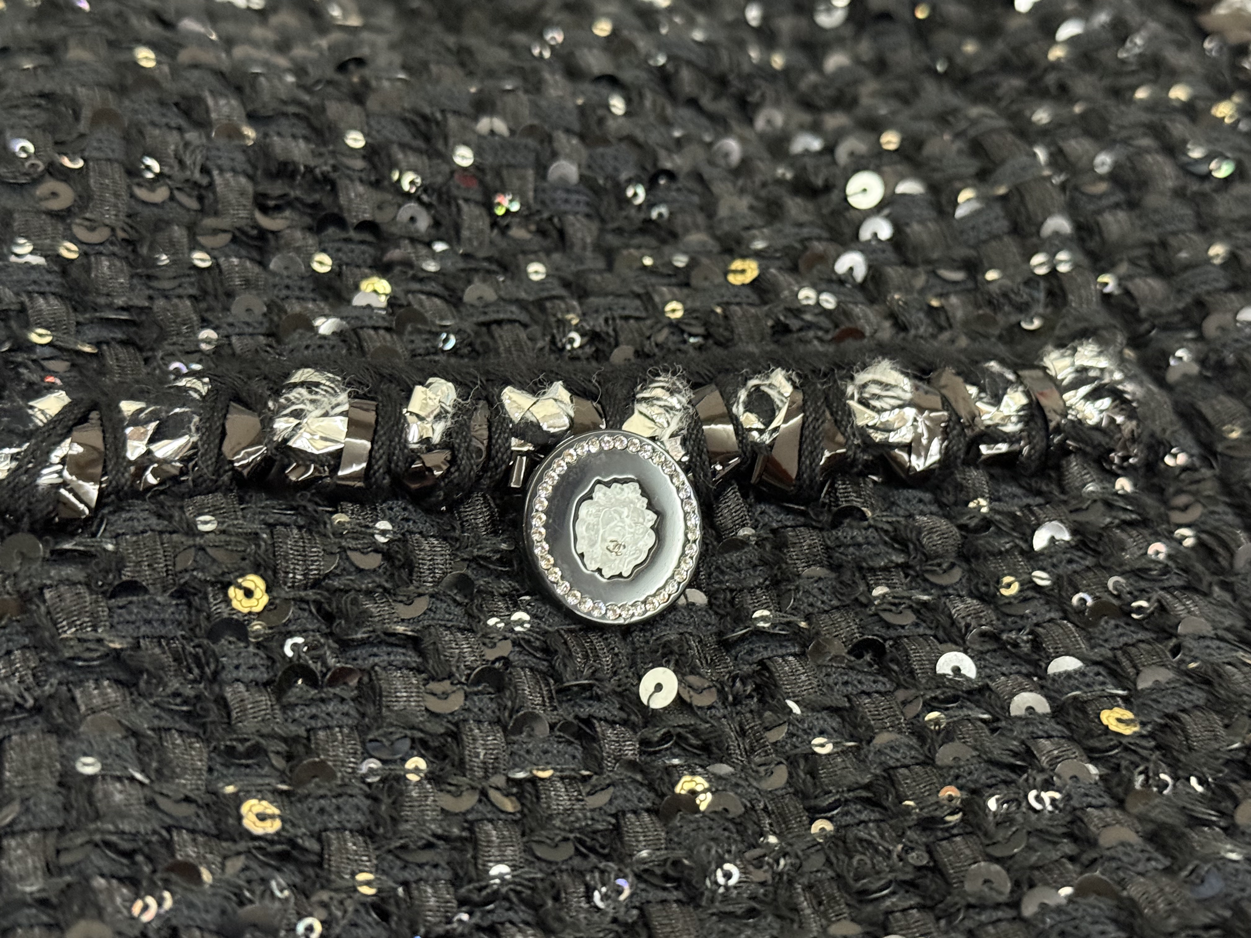 Chanel Jacket Glittered Tweed — view 9